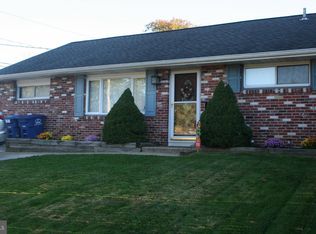 523 S Maple Ave, Maple Shade, NJ 08052