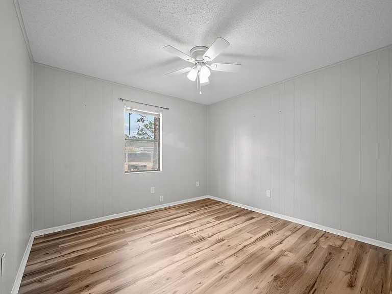 101 Ravenwood Dr #B — Photo 9