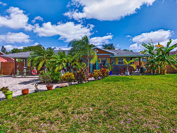 3rd image of 5135 Palm Ridge Boulevard