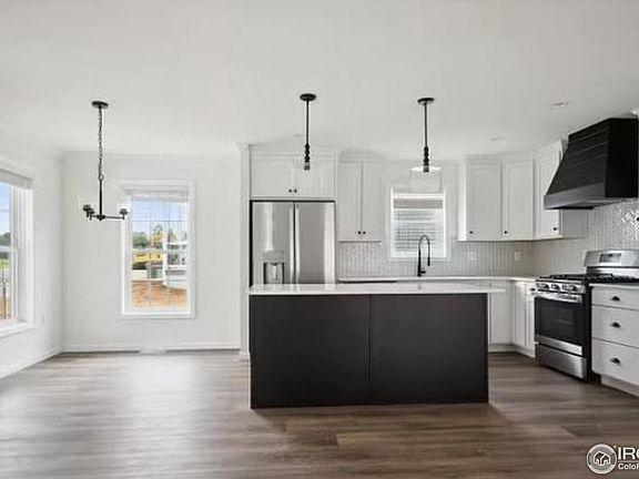 3rd image of 505 Carson St