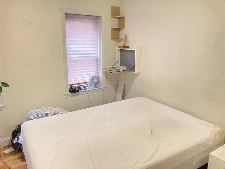 10 Wiget St #3 — Photo 4