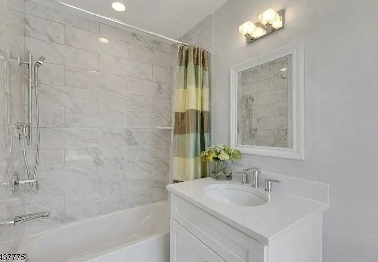 16 Exeter Rd — Photo 32