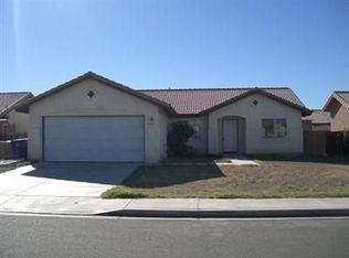 956 Meadow Dr, Calexico, CA 92231