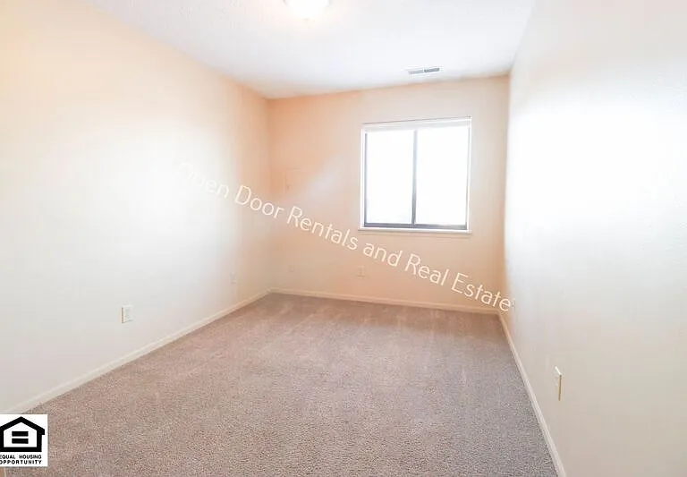 1000 Old Brick Rd #211 — Photo 8