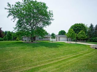 4239 Briar Ridge Ln, Colgate, WI 53017