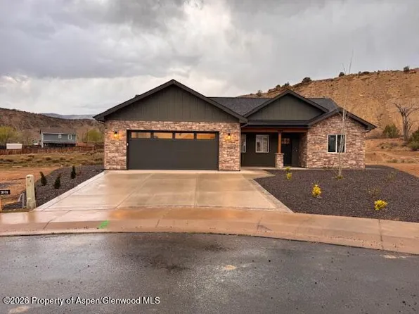 354 W 30th St, Rifle, CO 81650