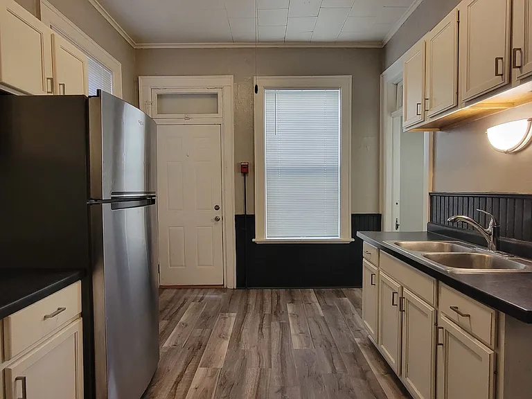 136 High Ave #D — Photo 24