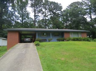 1615 Maple St, Meridian, MS 39301
