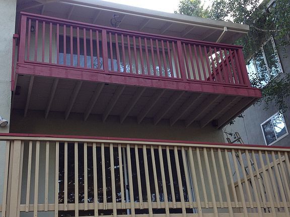 4th image of 423 Townsend Dr