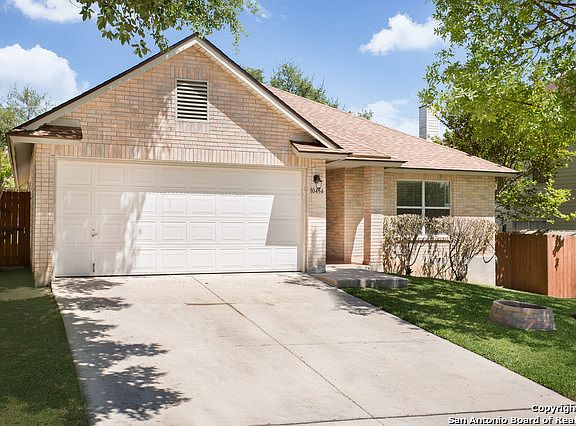 3rd image of 10454 Goldstone Dr