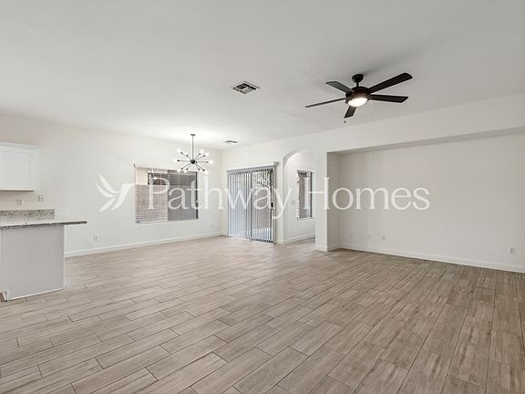 4th image of 13013 W Aster Dr
