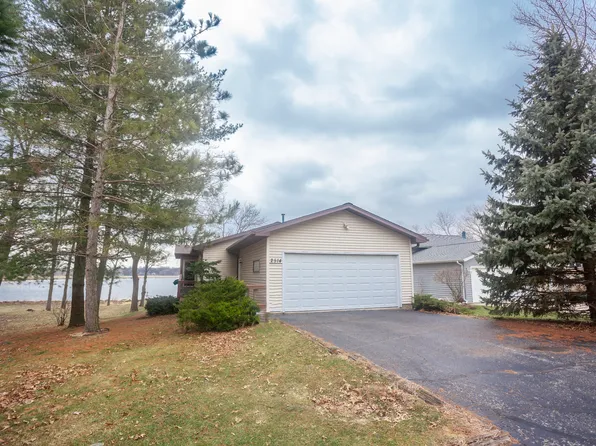 2514 Candlewick Dr SE, Poplar Grove, IL 61065