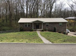 120 Larry Dr, Knoxville, TN 37920