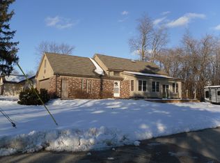 941 Ridge Ave, Mundelein, IL 60060