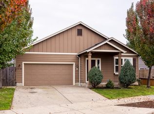 87788 8th St, Veneta, OR 97487