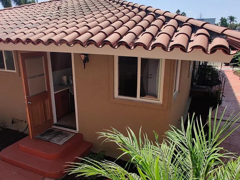6216 Stanley Ave — Photo 20