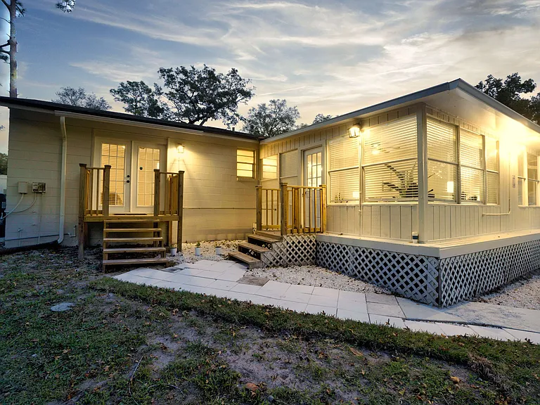 Wilderness Ln W — Photo 104