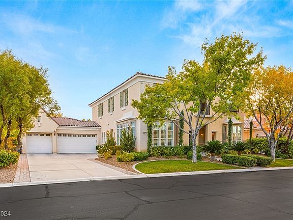 2nd image of 3427 Alpine Lily Dr