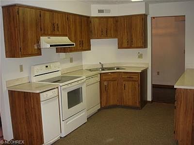 4th image of 700 Brick Mill Run APT 607
