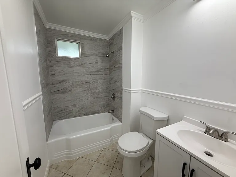 19 Reeves St #3 — Photo 6