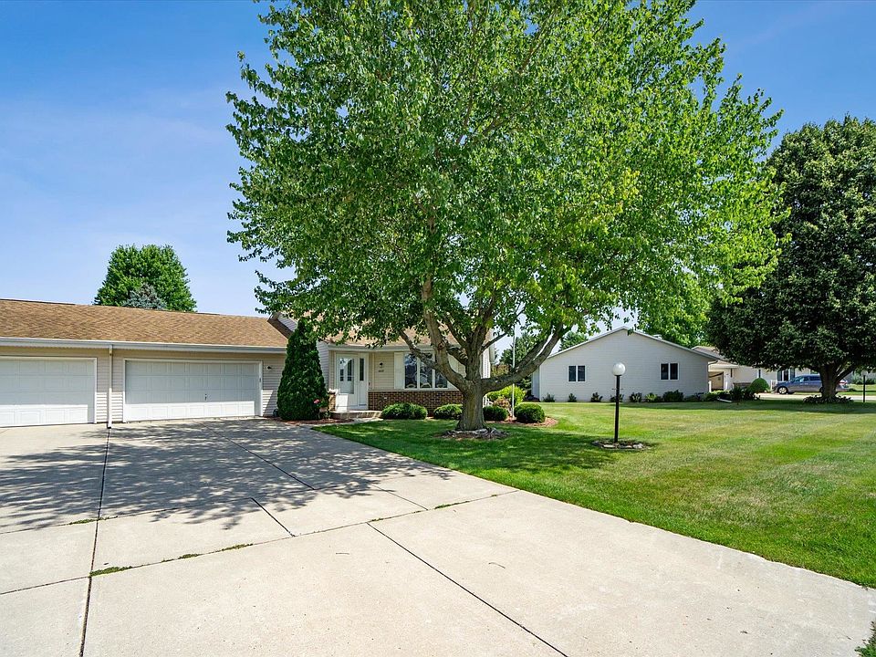 1st image of 4019 Dorchester Dr