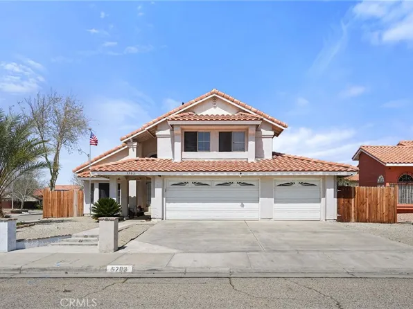 5703 Evergem Ave, Palmdale, CA 93552
