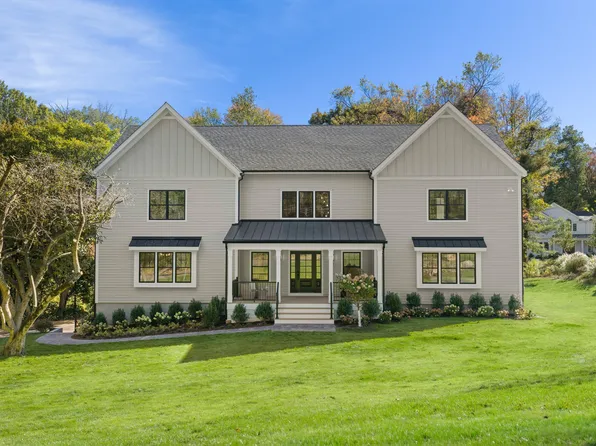 31 Gray Farms Road, Stamford, CT 06905