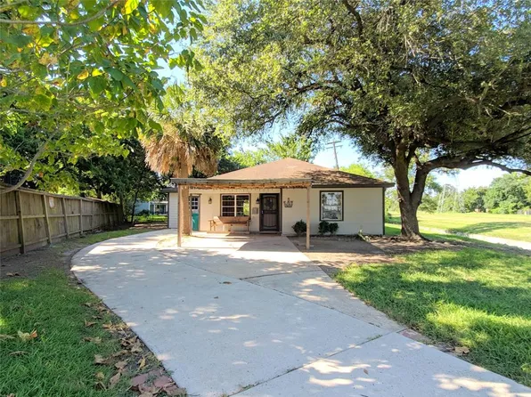 1212 W Hart Ave, Pasadena, TX 77506