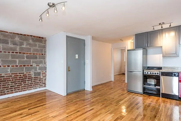 Rented by Nooklyn NYC LLC | media 45