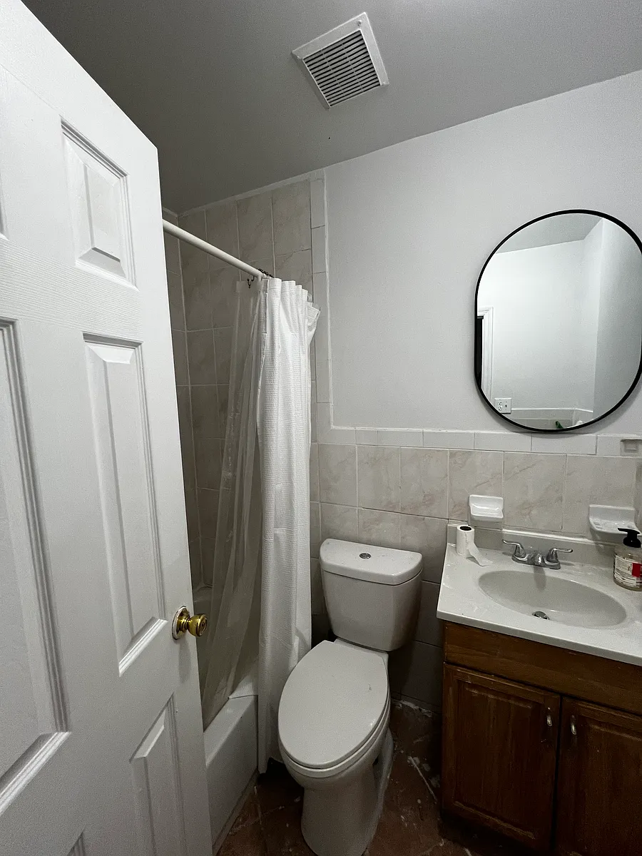 Building Photo - 1780 Marmion Ave #1