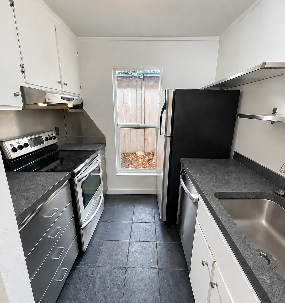 2 bed, 1.5 bath, 1144 sqft, $2,950 — Photo 4