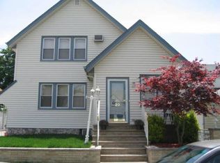 20 Locust St, Elmwood Park, NJ