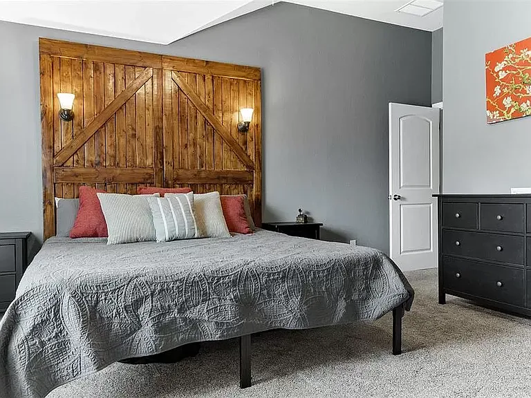 5105 Birchwood Dr — Photo 15