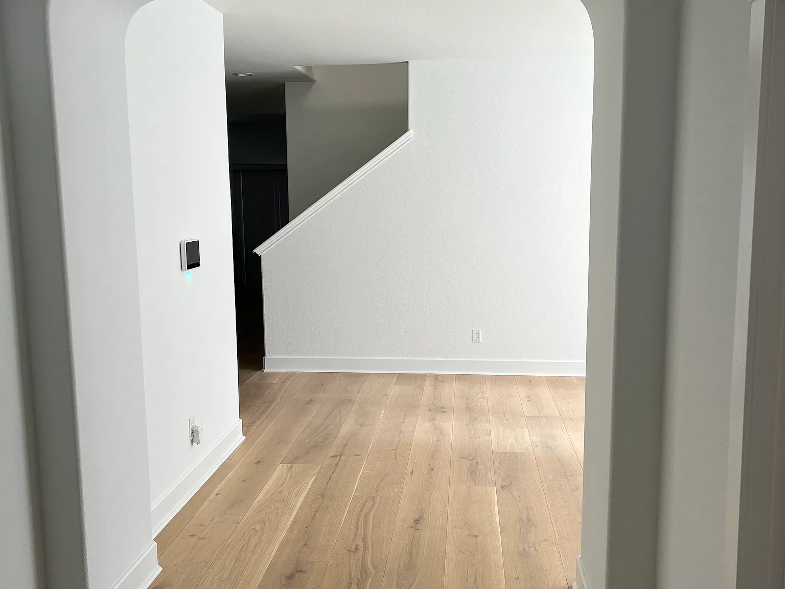4 bed, 2.5 bath, 3750 sqft, $3,600 — Photo 3