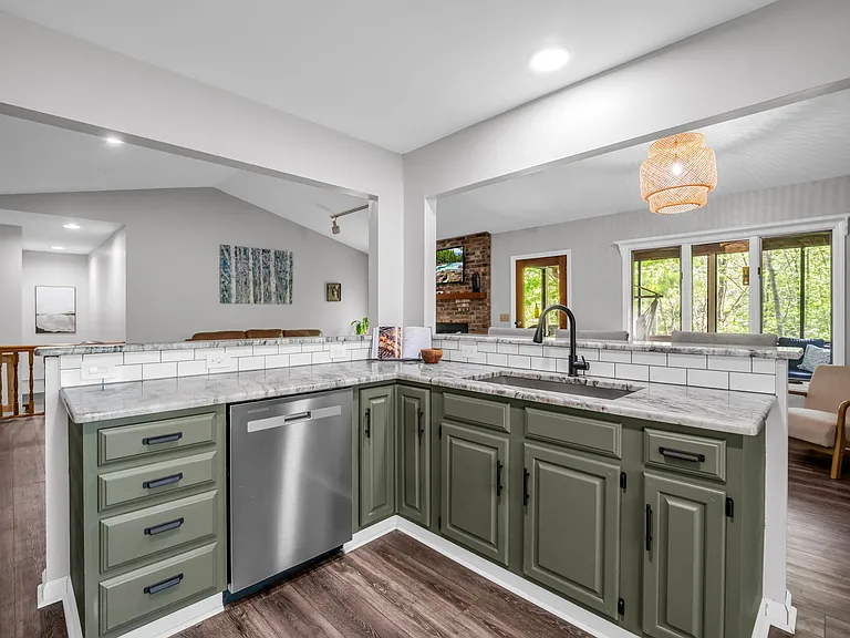 140 Ridgeview Dr — Photo 15