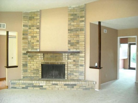 2nd image of 5320 Sagers Blvd