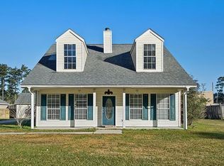 10277 Webb Rd, Hammond, LA 70403