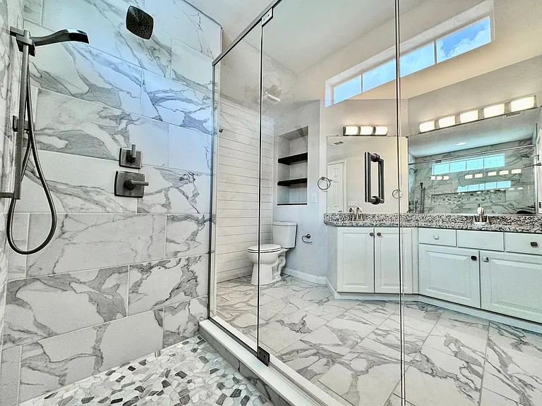 2424 Seven Kings Rd — Photo 39
