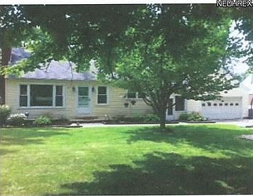 1st image of 419 Willow Dr NE