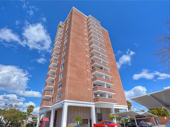 2nd image of 4015 Bayshore Blvd APT 5C