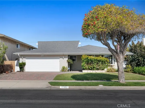 17262 Wild Rose Ln, Huntington Beach, CA 92649