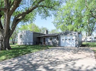 2312 Clay St, Bellevue, NE 68005