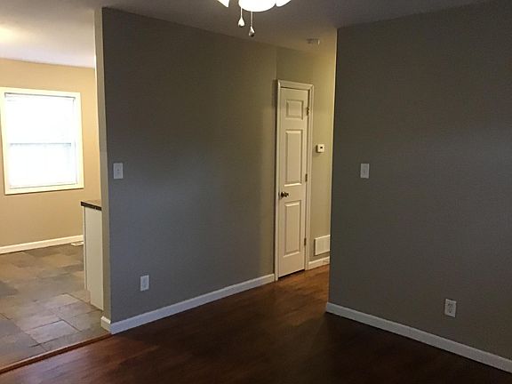 3rd image of 3803 Feather Ln