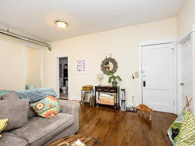 2306 W Walton St #3W — Photo 7