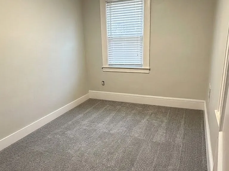 515 Hagel Ave #2 — Photo 10