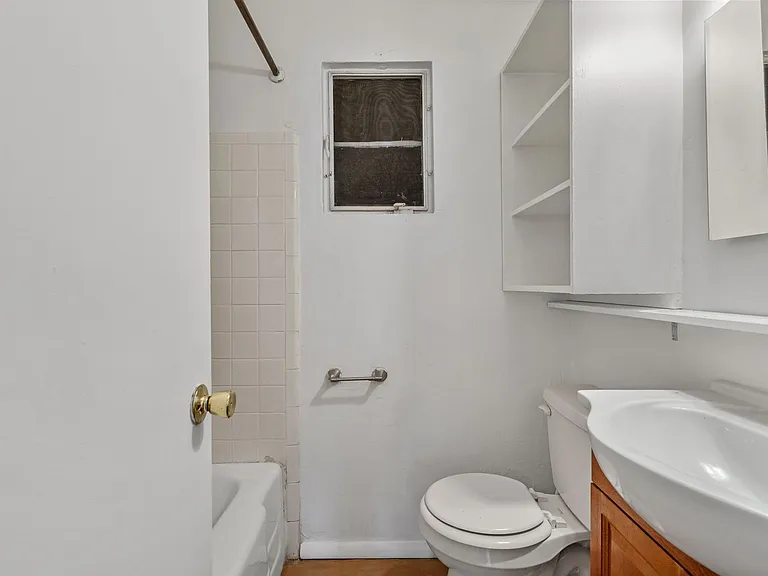 1503 E Adelaide Dr — Photo 8