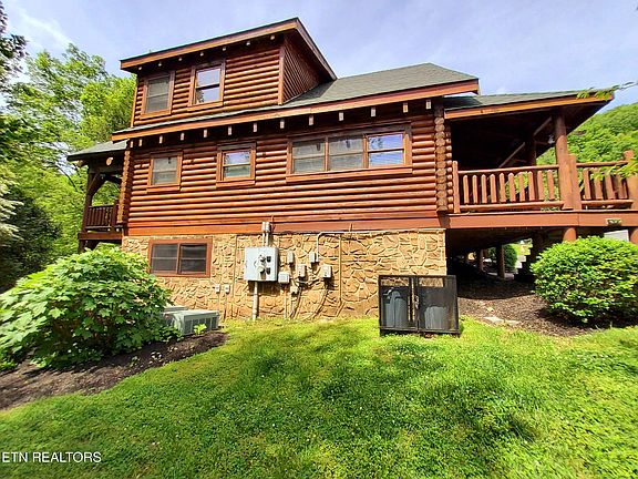 4th image of 3125 Smoky Ridge Way
