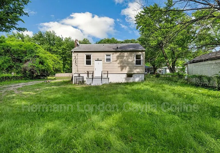 10117 Count Dr — Photo 27