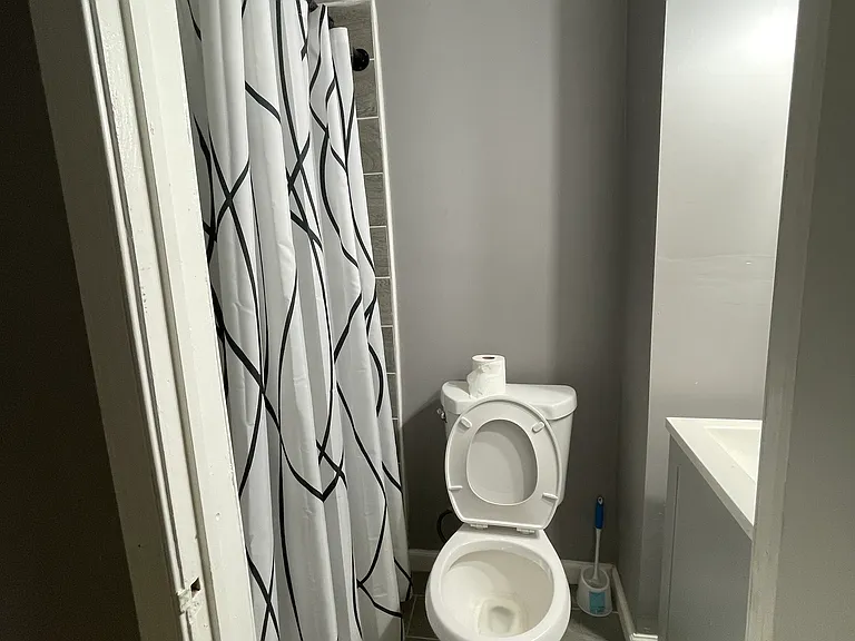 3706 Howard Park Ave — Photo 5