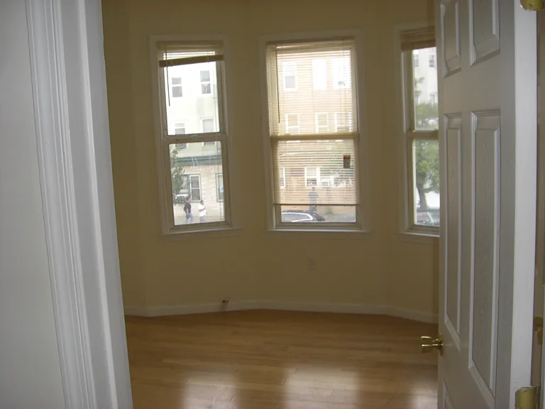 385 Avenue C #A3 — Photo 12